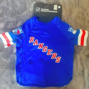 Rangers pet shirt for a larger dog or cat or any pet. Brand New for new season!